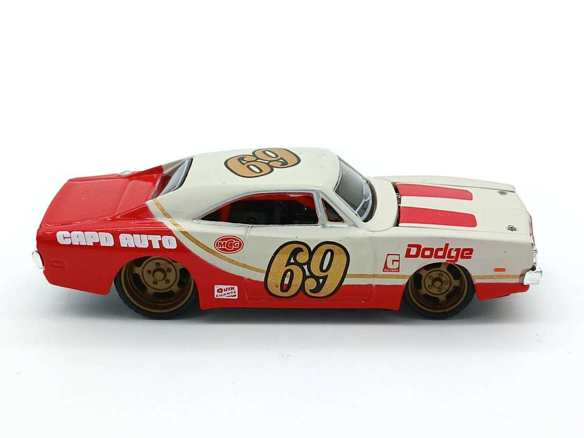 Maisto All Stars 1969 Dodge Charger R/T 1/64