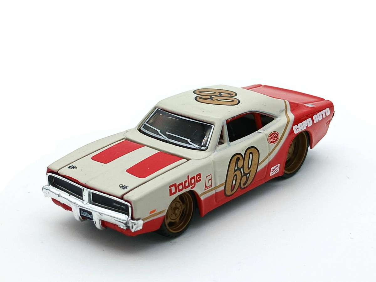 Maisto All Stars 1969 Dodge Charger R/T 1/64
