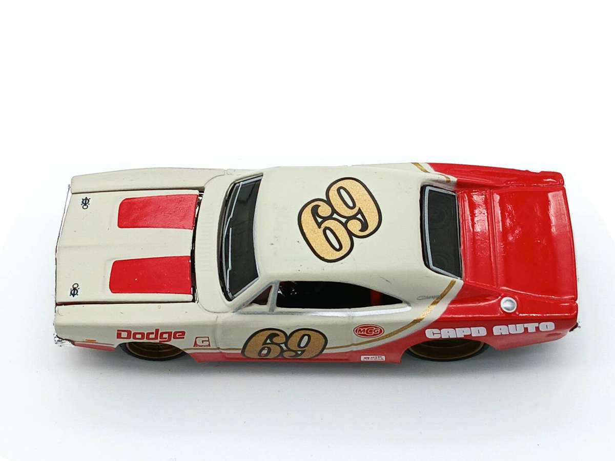 Maisto All Stars 1969 Dodge Charger R/T 1/64