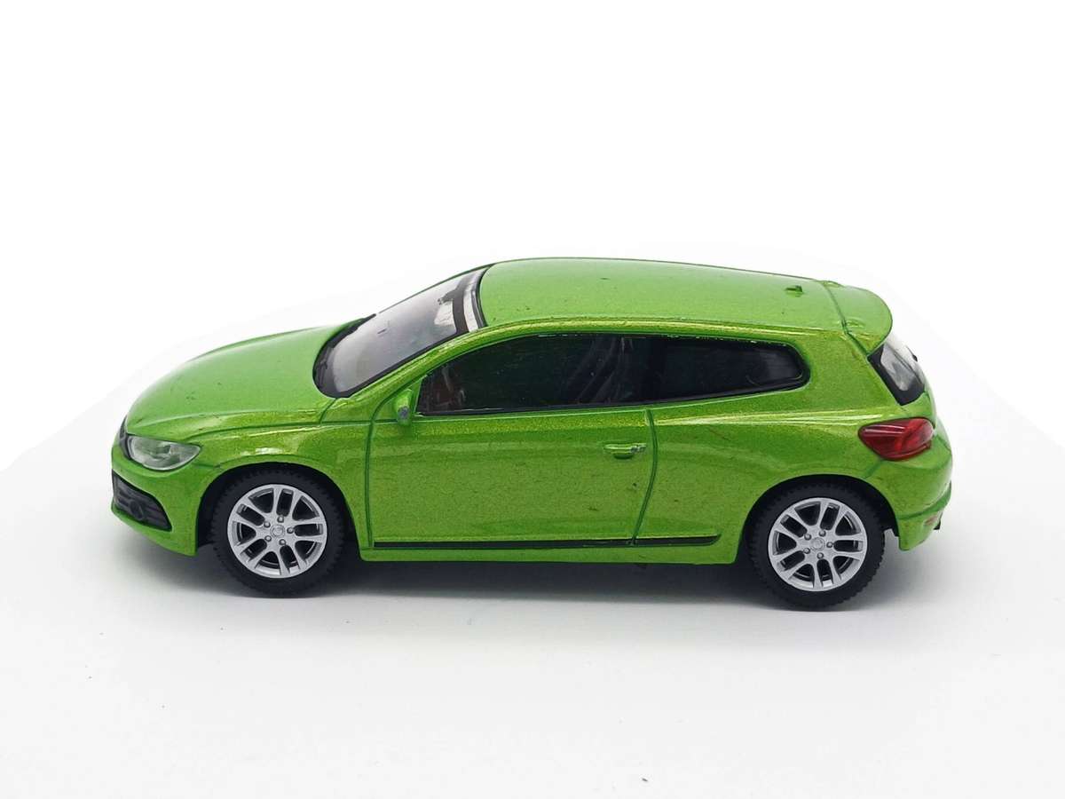 Welly Volkswagen VW Scirocco 2.0 TSI 1/43