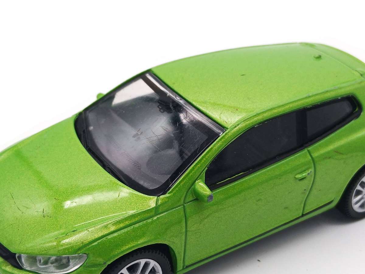 Welly Volkswagen VW Scirocco 2.0 TSI 1/43