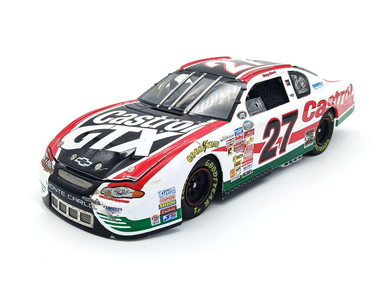 Action Chevrolet Monte Carlo #27 Nascar Busch Series 1999 Casey Atwood 1/18 (for restoration)