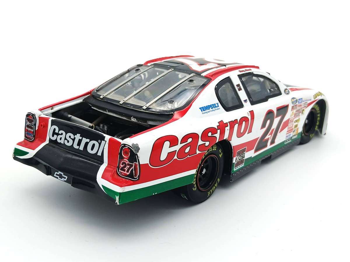 Action Chevrolet Monte Carlo #27 Nascar Busch Series 1999 Casey Atwood 1/18 (for restoration)