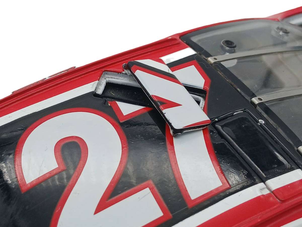 Action Chevrolet Monte Carlo #27 Nascar Busch Series 1999 Casey Atwood 1/18 (for restoration)