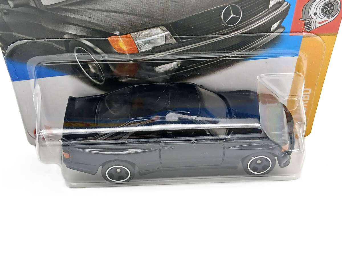 Hot Wheels 1989 Mercedes-Benz 560 SEC AMG