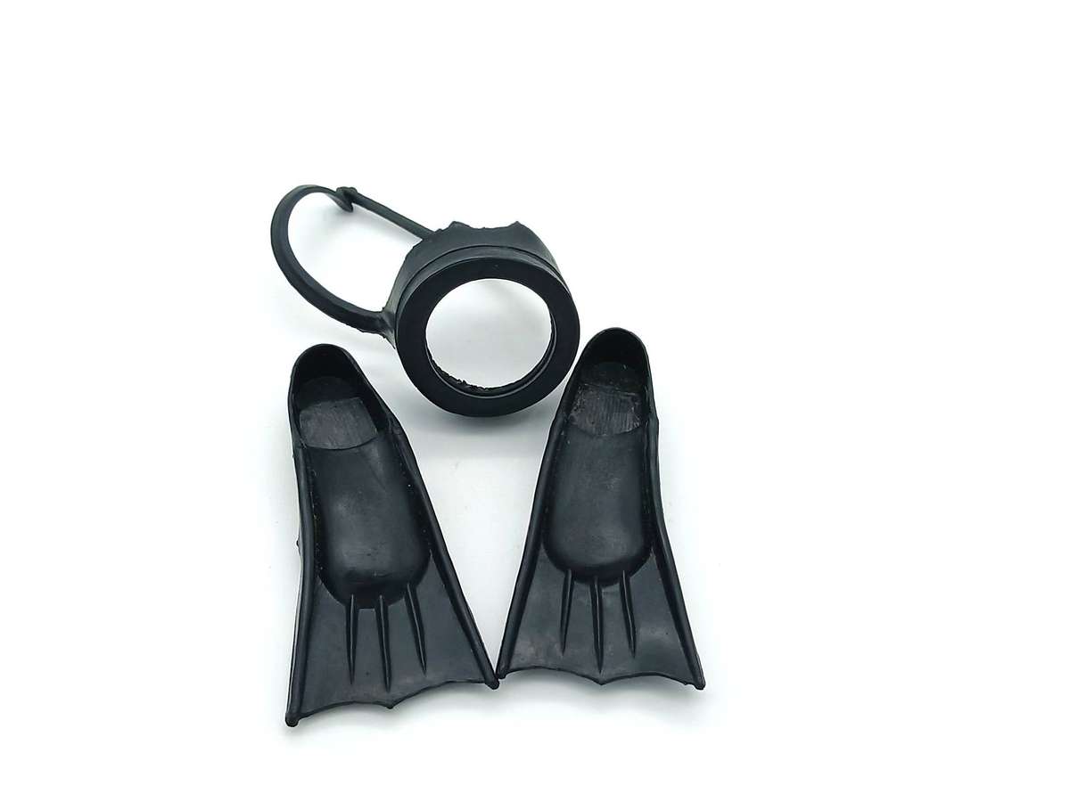 Action Figure Divers goggle and flippers from 1970s