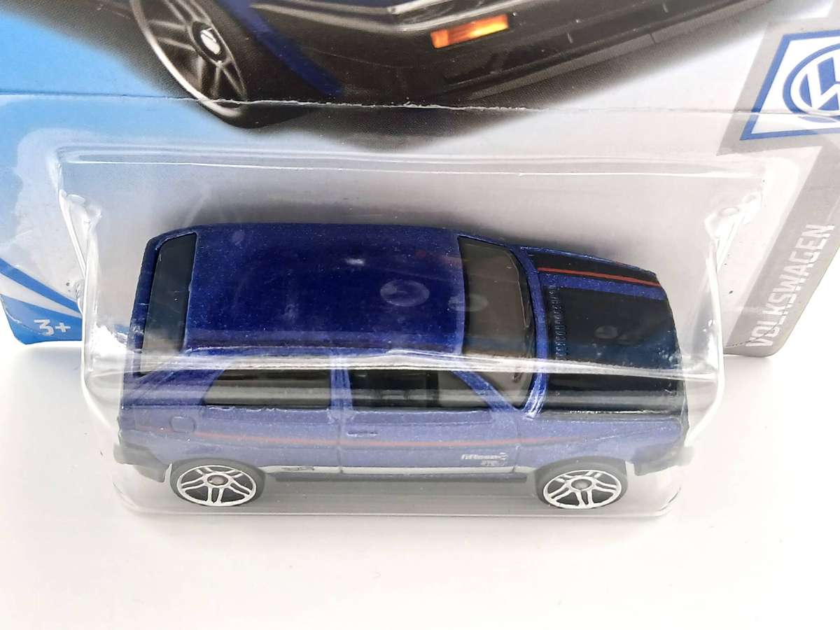 Hot Wheels Volkswagen VW Golf Mk2 Long Card
