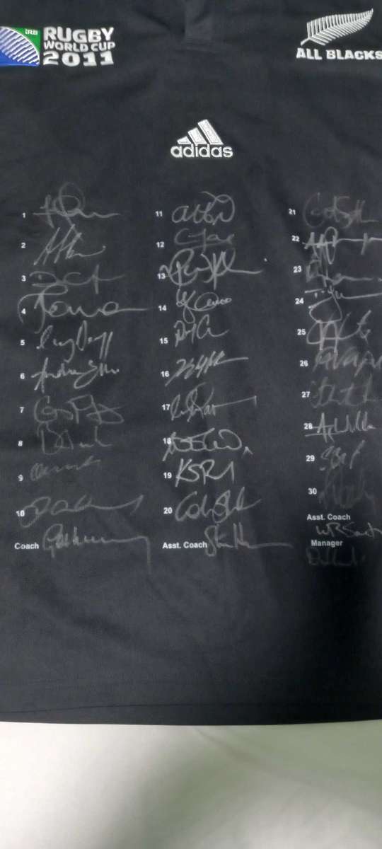 RWC 2015 All Blacks signed jersey