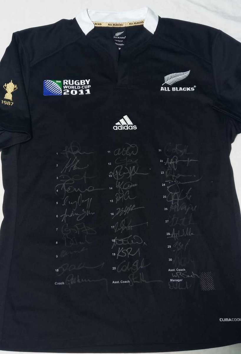 RWC 2015 All Blacks signed jersey