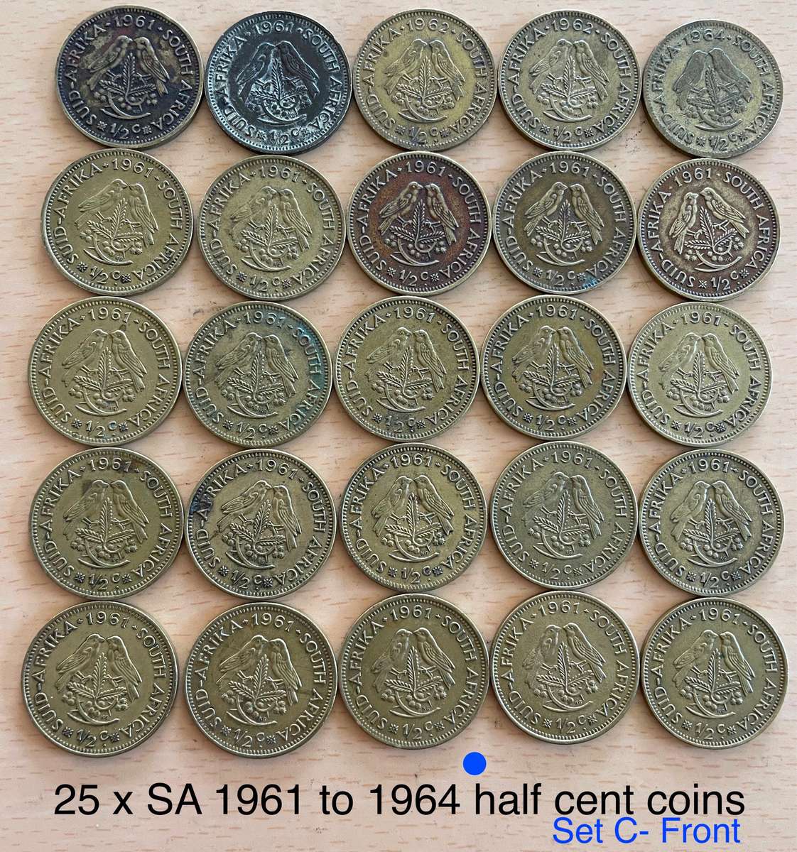 1961 to 1964 SA 1/2c and 1c coins. Buyer gets all 55 coins. 10 coins are UNC or AUNC