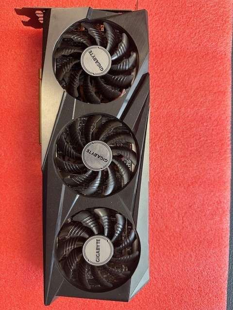Gigabyte Radeon RX 6700 XT GAMING OC 12G Graphics Card
