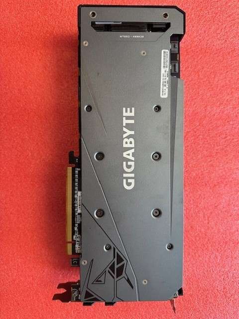 Gigabyte Radeon RX 6700 XT GAMING OC 12G Graphics Card