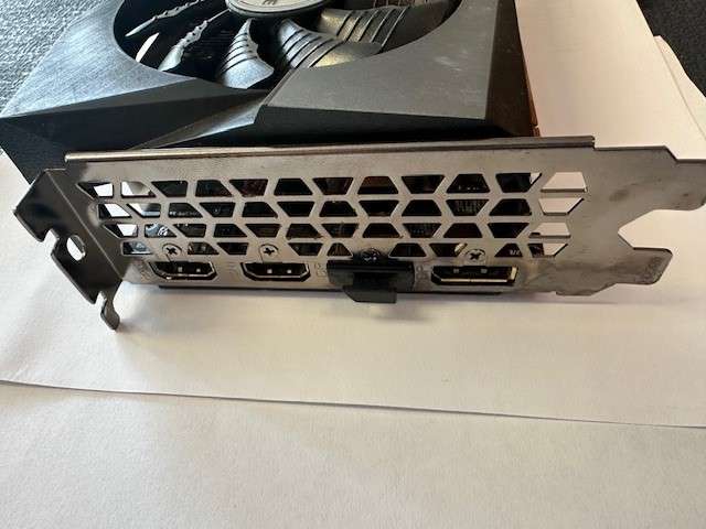 Gigabyte Radeon RX 6700 XT GAMING OC 12G Graphics Card