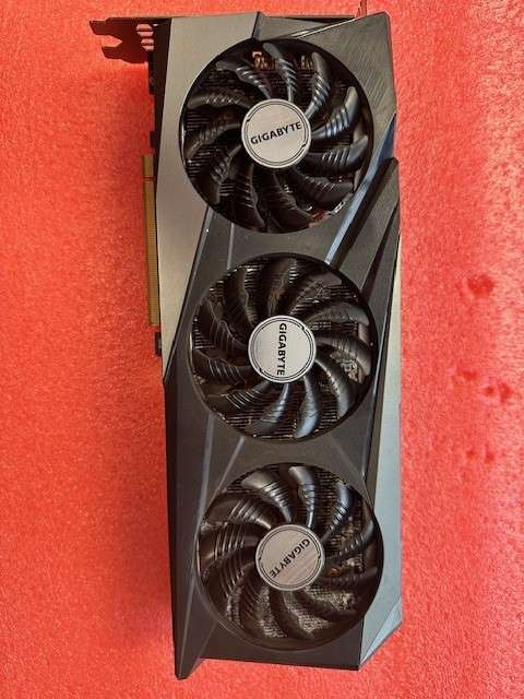 Faulty Gigabyte Radeon RX 6700 XT Graphics Card