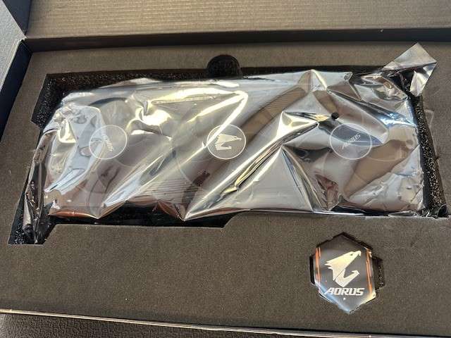 AORUS Radeon RX 6700 XT ELITE 12G Graphics Card