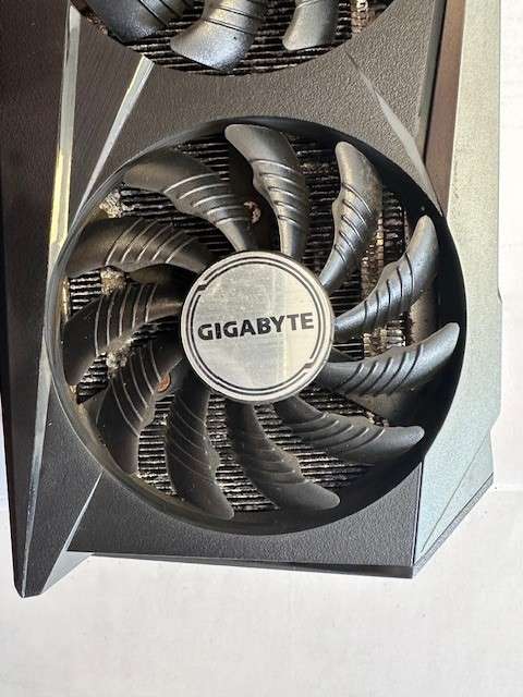 Gigabyte Radeon RX 6700 XT GAMING OC 12G Graphics Card