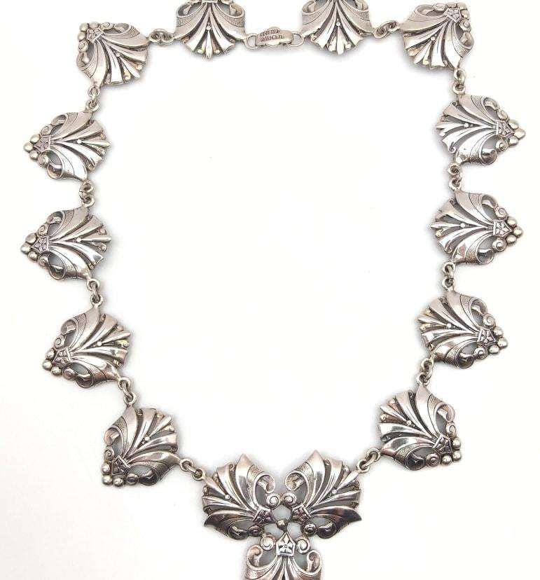 Sumptuous 1940s style sterling silver necklace (Candida-Joe Calafato)