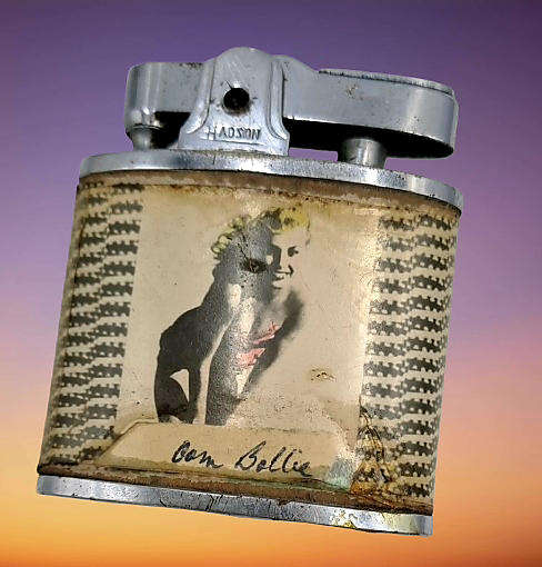 Vintage 1950'2 Hadson Lighter - with Pin-Ups on Both sides - By M.H.MFG.Co-need restoration