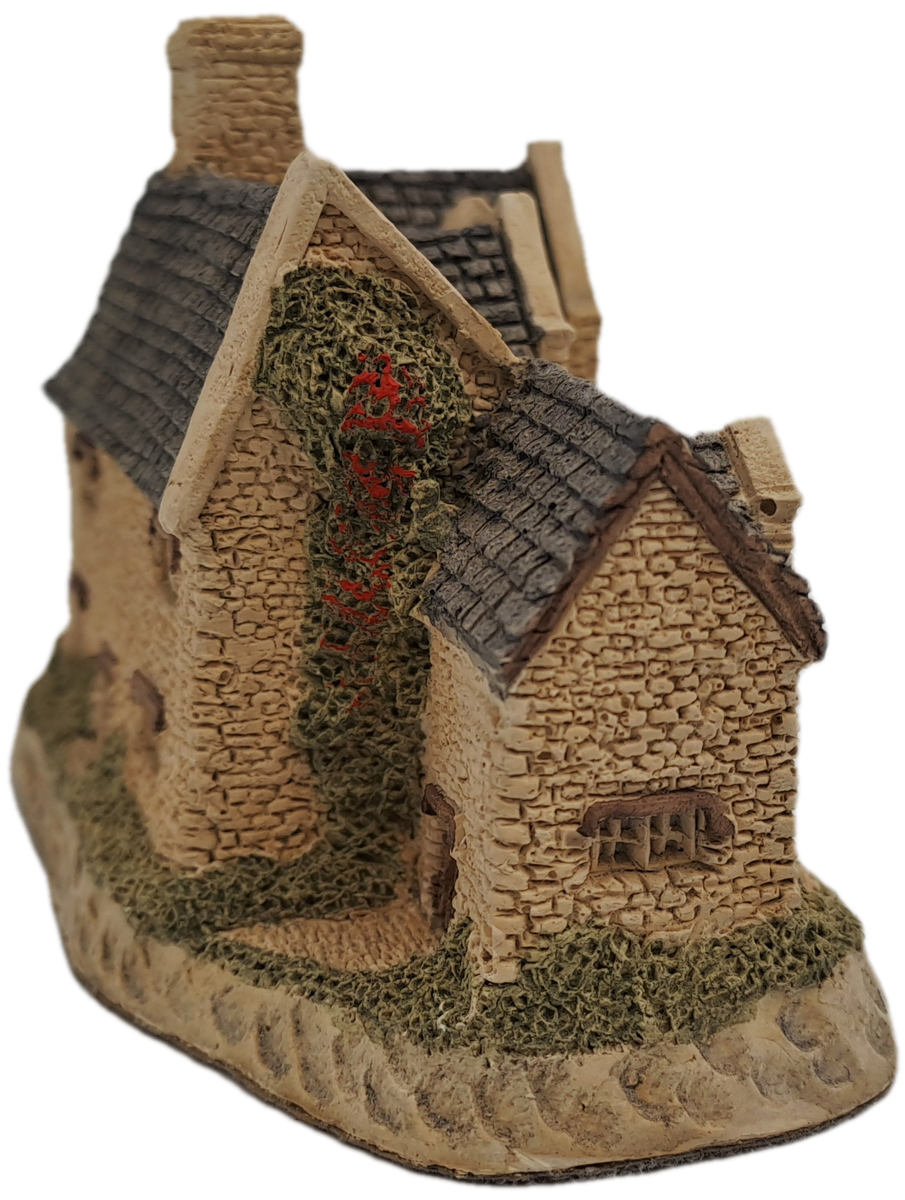 1985 David Winter Cottage Collection "Blackfriars Grange" Hand Made in Great Britain.