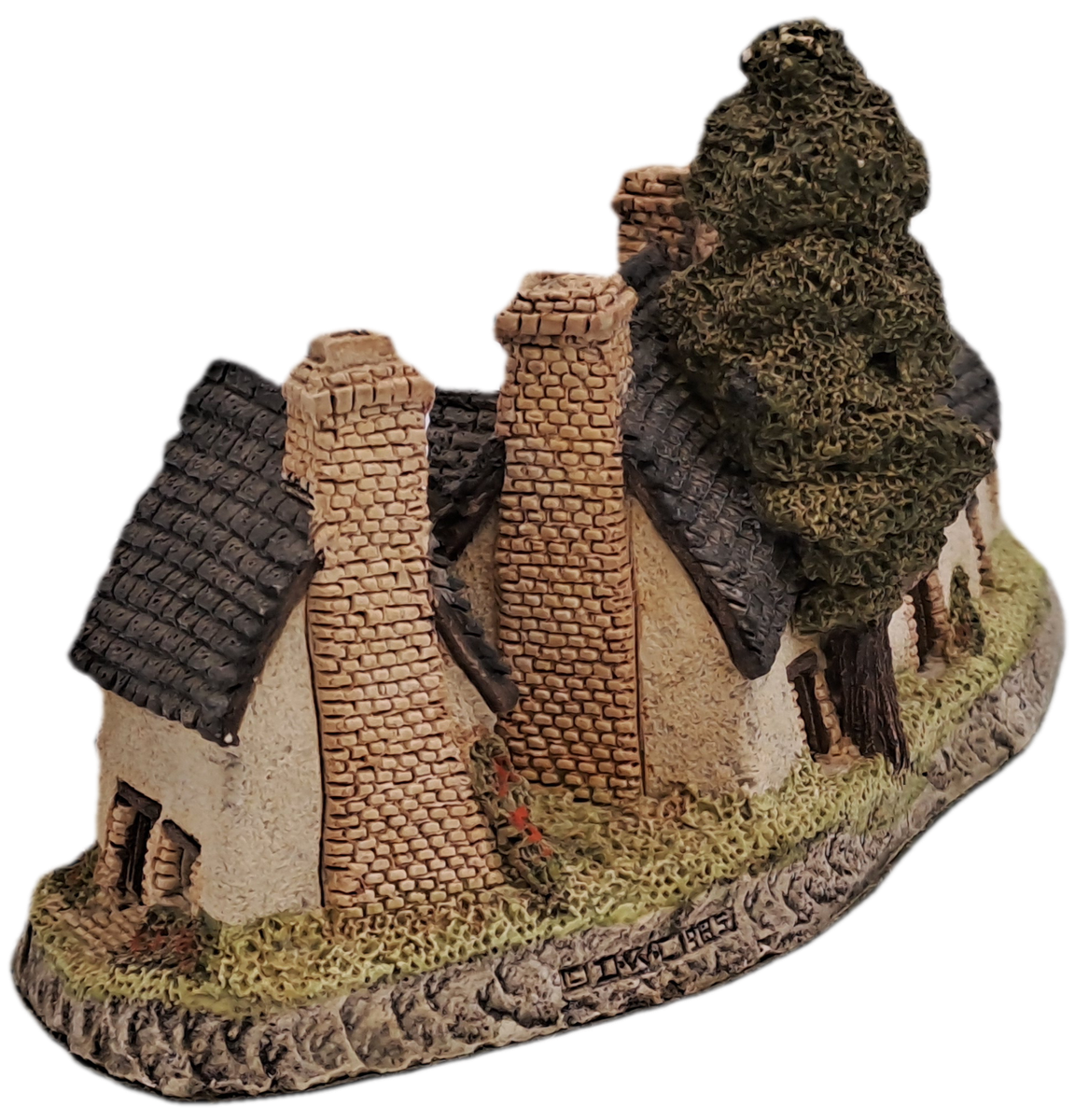 1985 David Winter Cottage Collection"Craftsmens Cottage" Hand Made In Great Britain.
