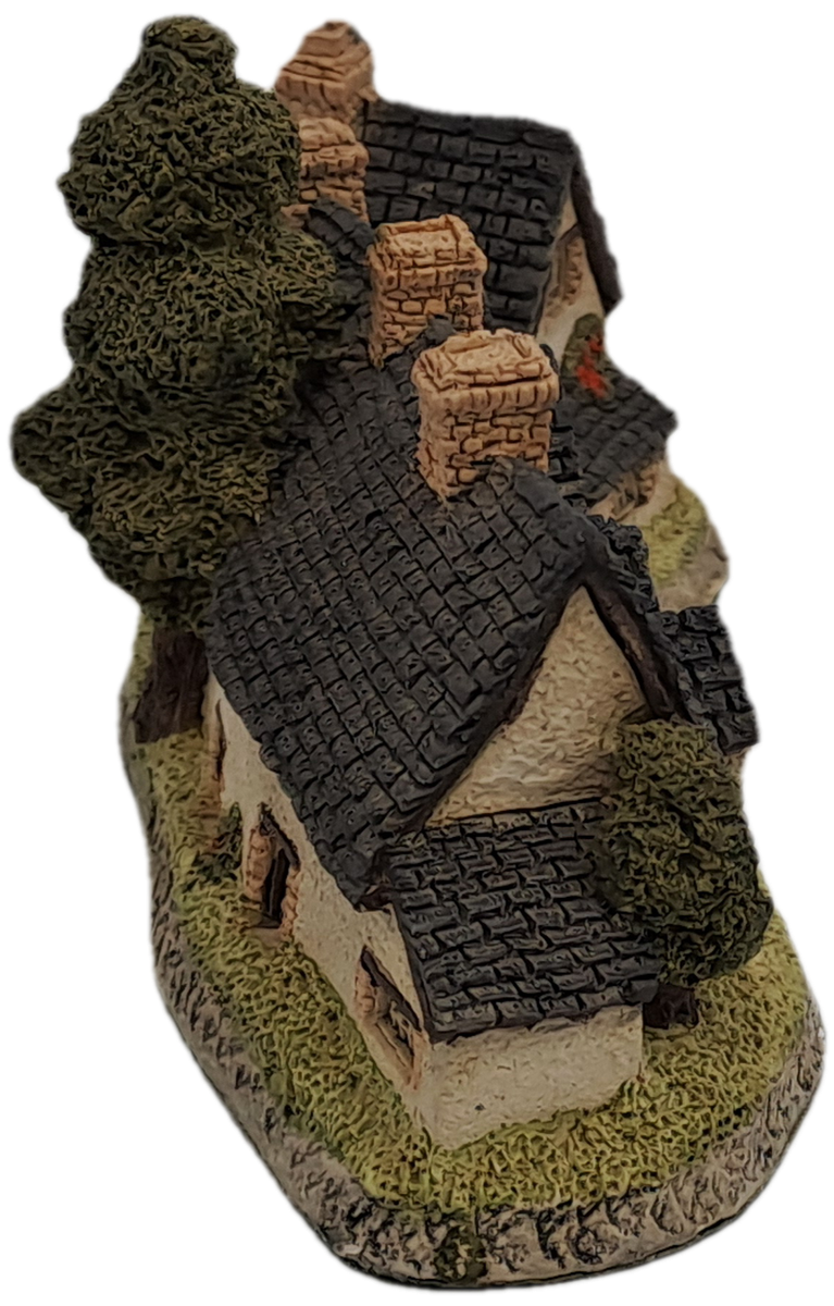 1985 David Winter Cottage Collection"Craftsmens Cottage" Hand Made In Great Britain.