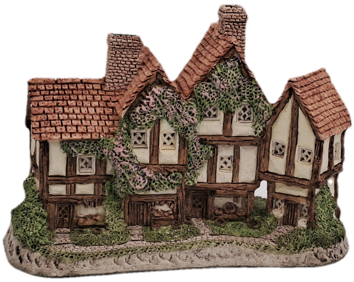 1985 David Winter Cottage Collection"The Apothecarys Shop" Hand Made In Great Britain.