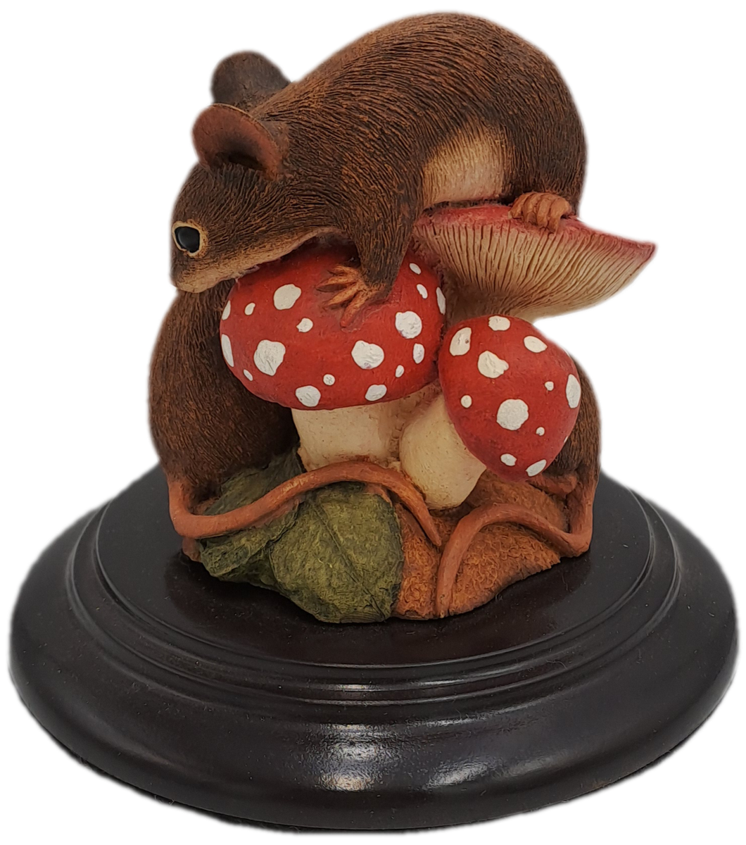 Limited Edition No 600 of 5000 Feathers Wildlife Mice Figurine Hand Crafted Knysna