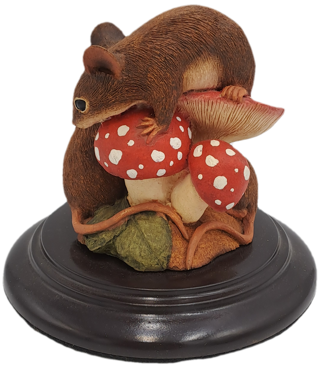 Limited Edition No 600 of 5000 Feathers Wildlife Mice Figurine Hand Crafted Knysna