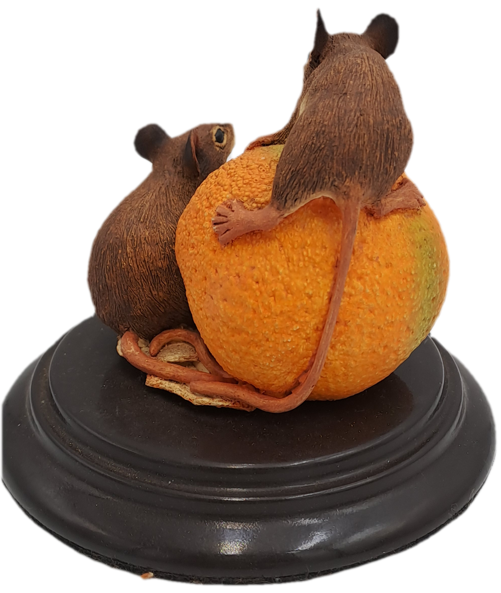 Limited Edition No 1598 of 5000 Feathers Wildlife Mice Figurine Hand Crafted Knysna