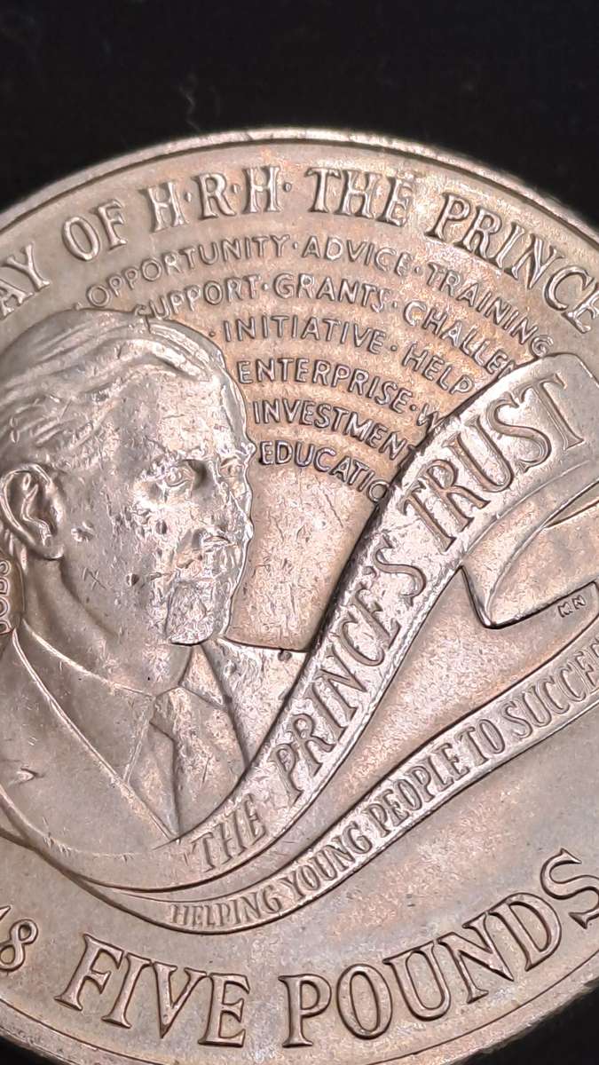 1998 5 Pounds - Elizabeth II 4th portrait-Prince Charles' 50th Birthday Coin