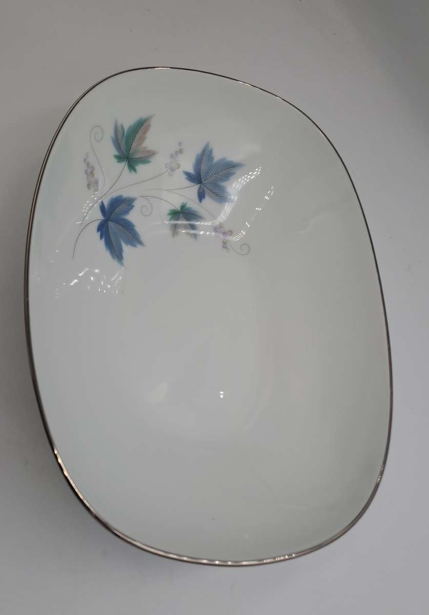 Rare!! 1950's Noritake "Vintage" 618 Royal Ceramic's -Serving Bowl-  Made in JAPAN