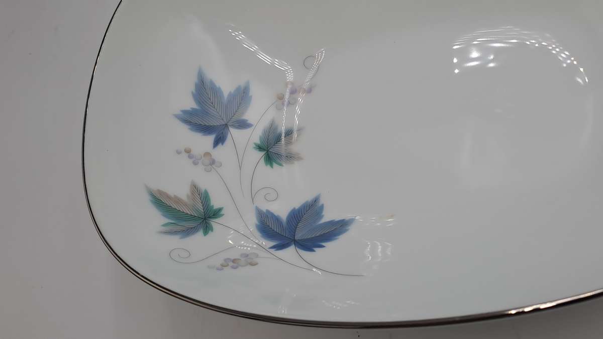 Rare!! 1950's Noritake "Vintage" 618 Royal Ceramic's -Serving Bowl-  Made in JAPAN