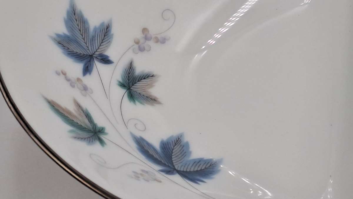 Rare!! 1950's Noritake "Vintage" 618 Royal Ceramic's -Divided Serving Bowl-  Made in JAPAN
