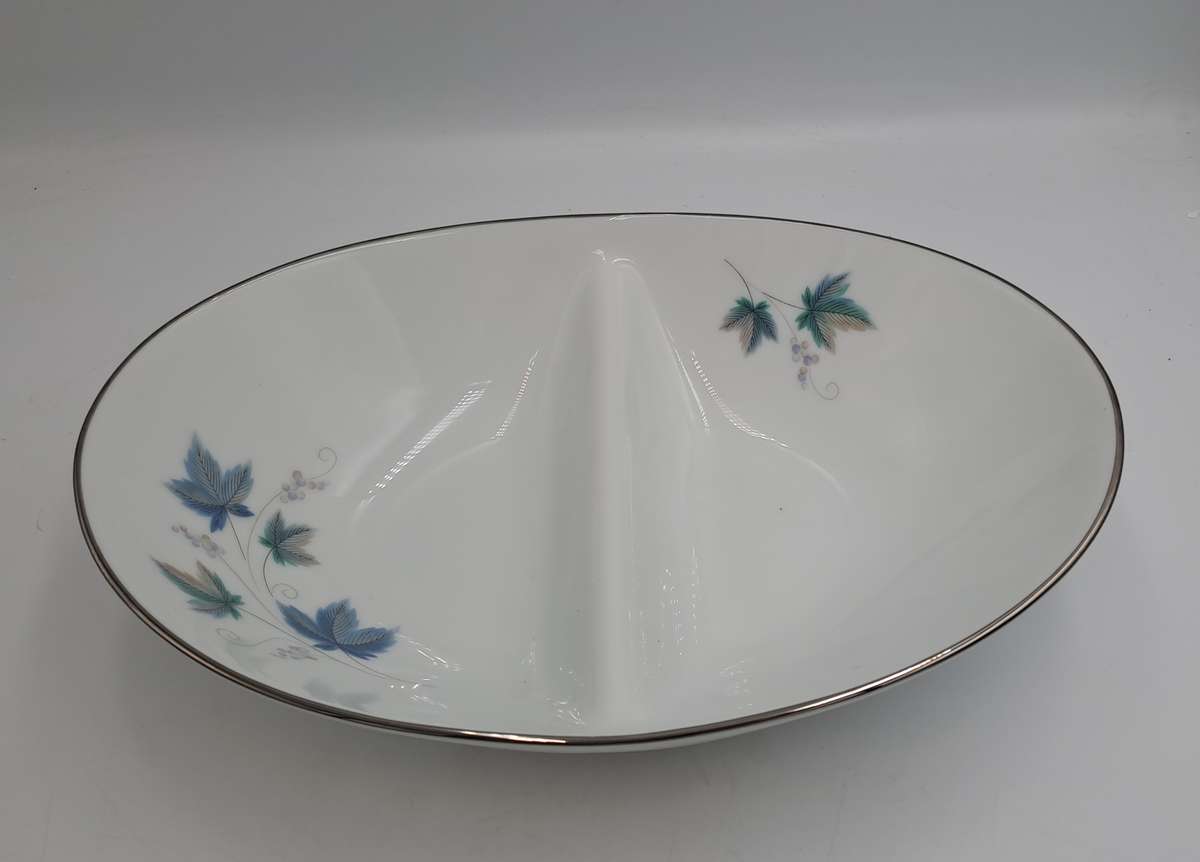 Rare!! 1950's Noritake "Vintage" 618 Royal Ceramic's -Divided Serving Bowl-  Made in JAPAN