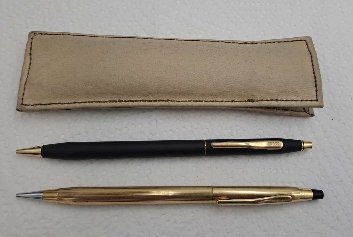 Pre-Owned 2 Machanical Cross Pencils in Leather Pouch - One is a 1/20 12kt Gold Filled Pencil