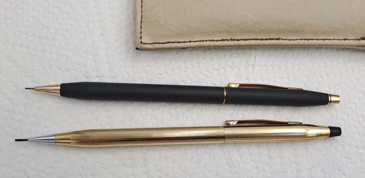 Pre-Owned 2 Machanical Cross Pencils in Leather Pouch - One is a 1/20 12kt Gold Filled Pencil