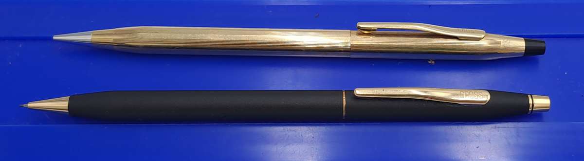Pre-Owned 2 Machanical Cross Pencils in Leather Pouch - One is a 1/20 12kt Gold Filled Pencil