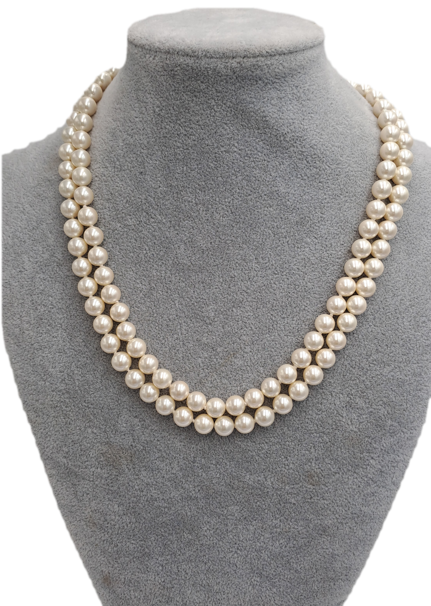 Vintage 84cm Faux? Pearl Necklace with a 14kt Gold Clasp