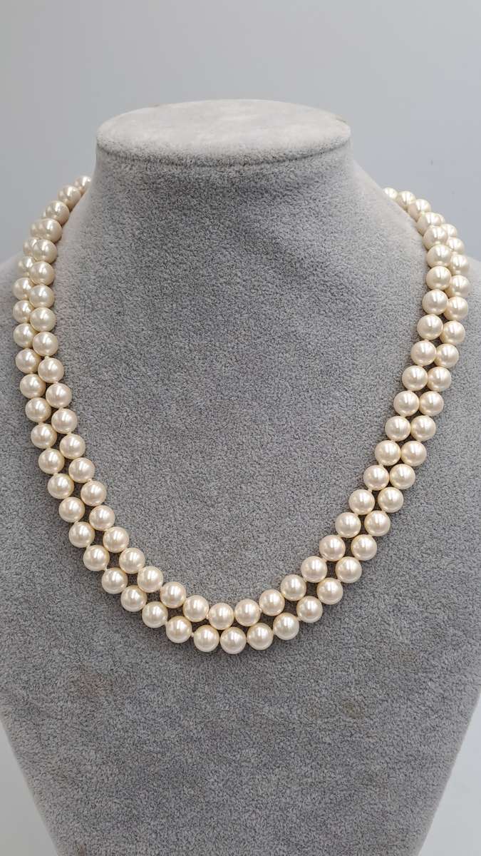 Vintage 84cm Faux? Pearl Necklace with a 14kt Gold Clasp