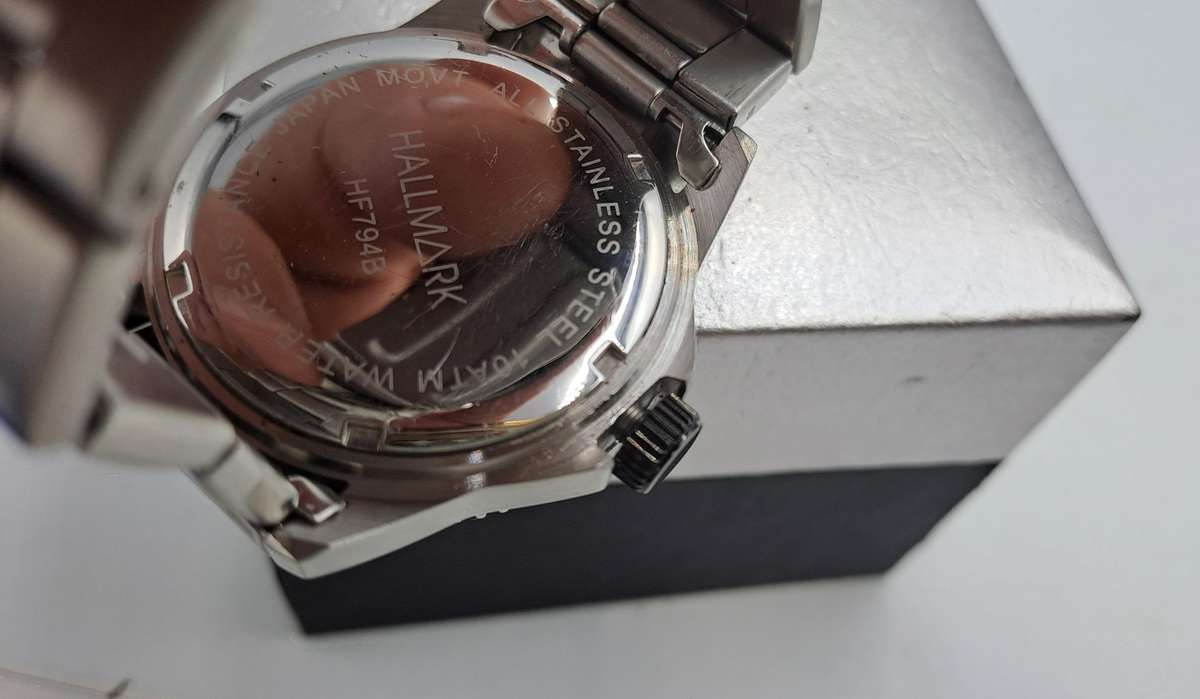 Pre-Owned Men's Hallmark HF794B Quartz 10ATM Japan Movement watch-Boxed