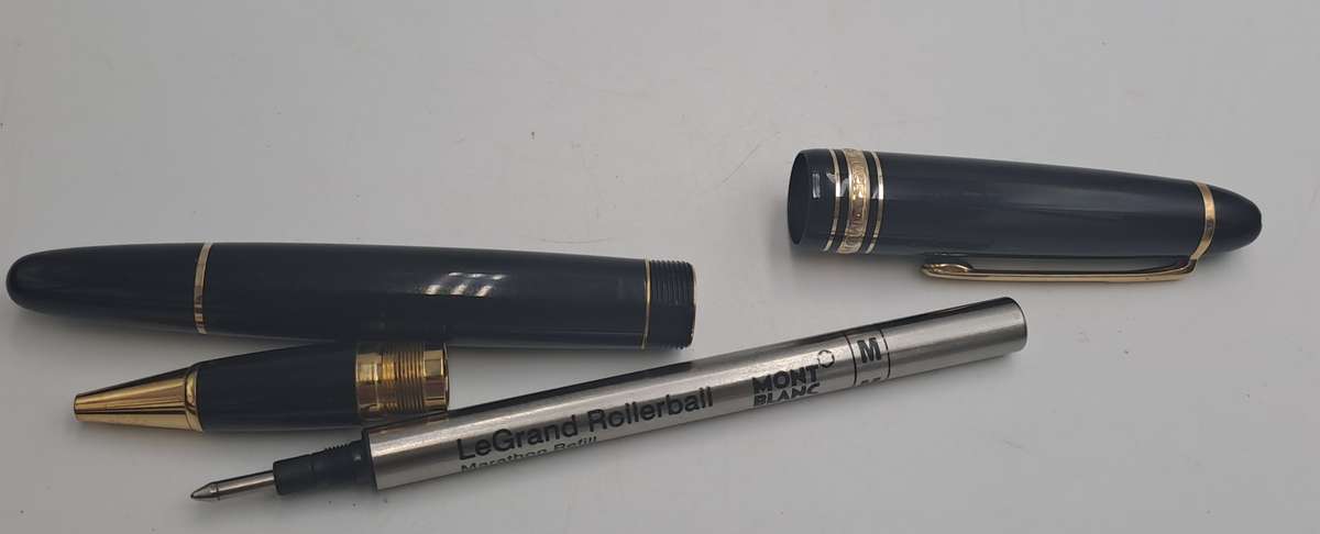 Pre-Owned  Mont Blanc Meisterstuck roller ball pen in- serial #MiLL046 Germany - Need new refill