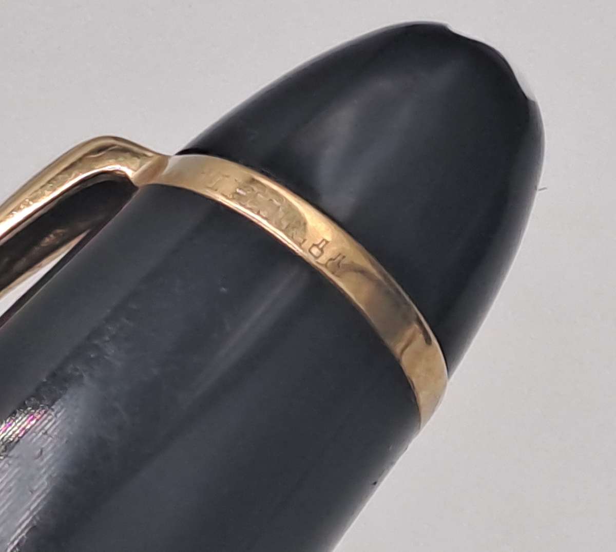 Pre-Owned  Mont Blanc Meisterstuck roller ball pen in- serial #MiLL046 Germany - Need new refill