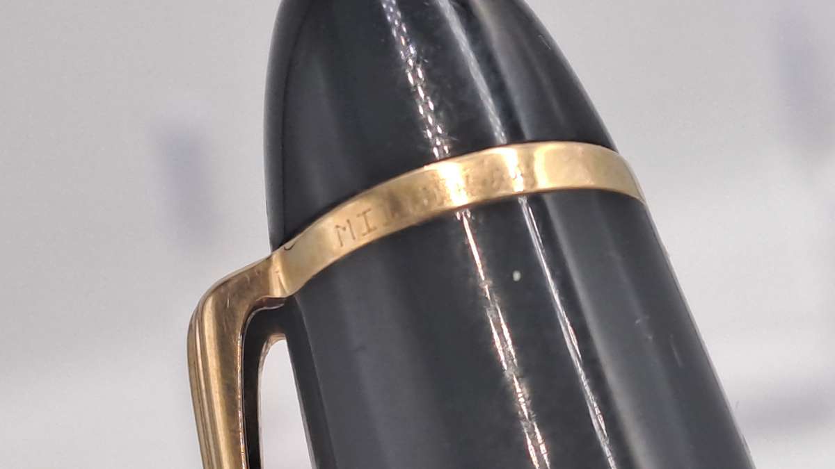 Pre-Owned  Mont Blanc Meisterstuck roller ball pen in- serial #MiLL046 Germany - Need new refill