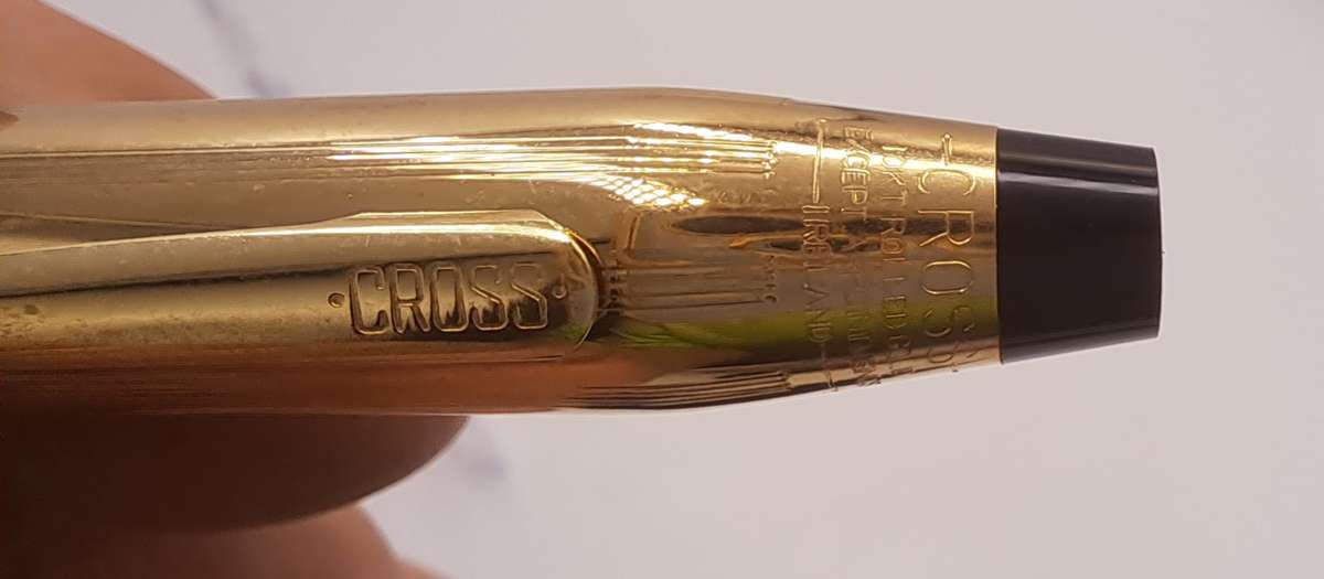 Pre-Owned 10kt Rolled Gold GROSS Fountain Pen with 18kt Gold Nip -Boxed