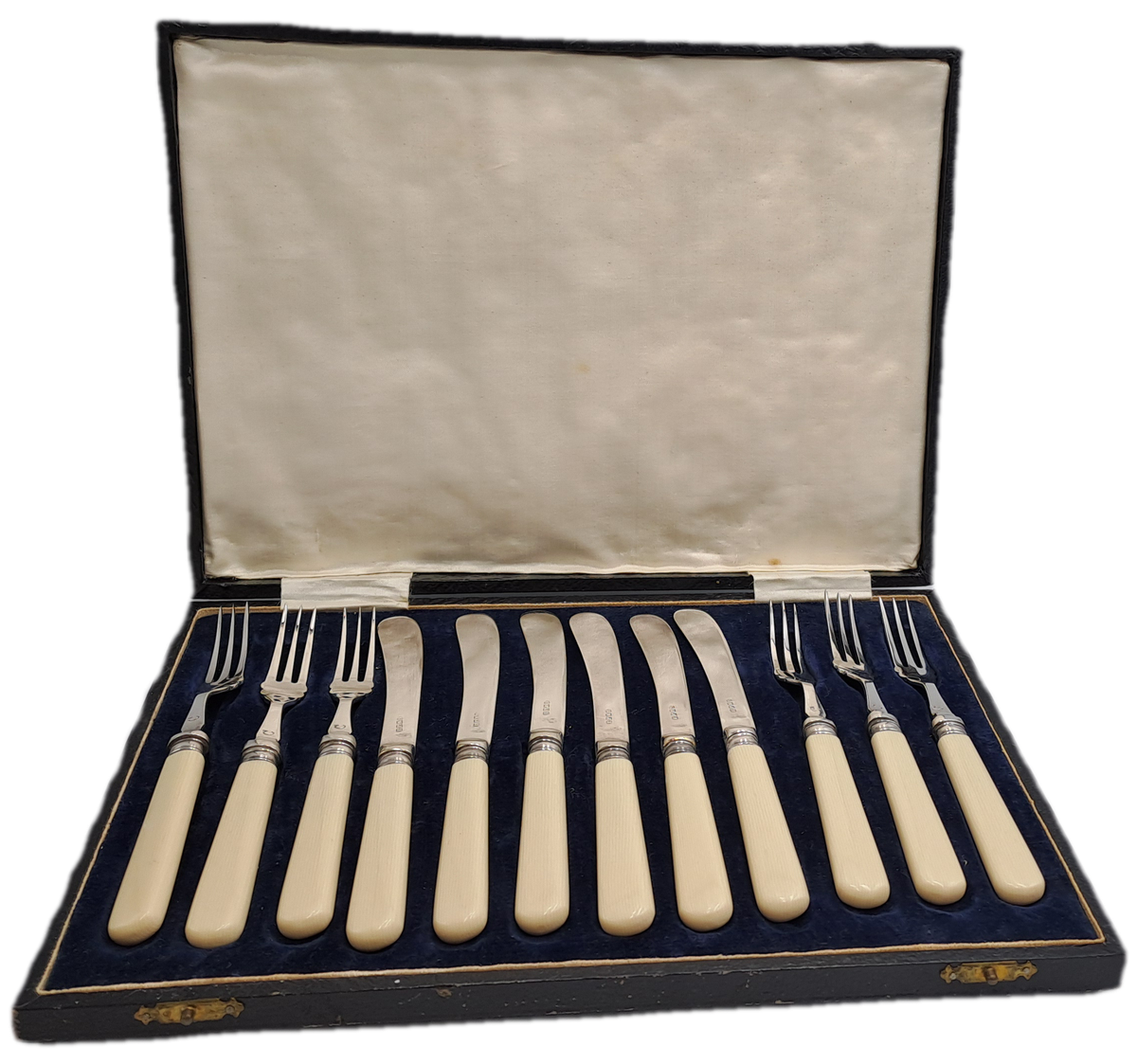 Antique / Vintage 12pc Knife And Fork Cutlery Set EPNS Silver Plated-Boxed -England