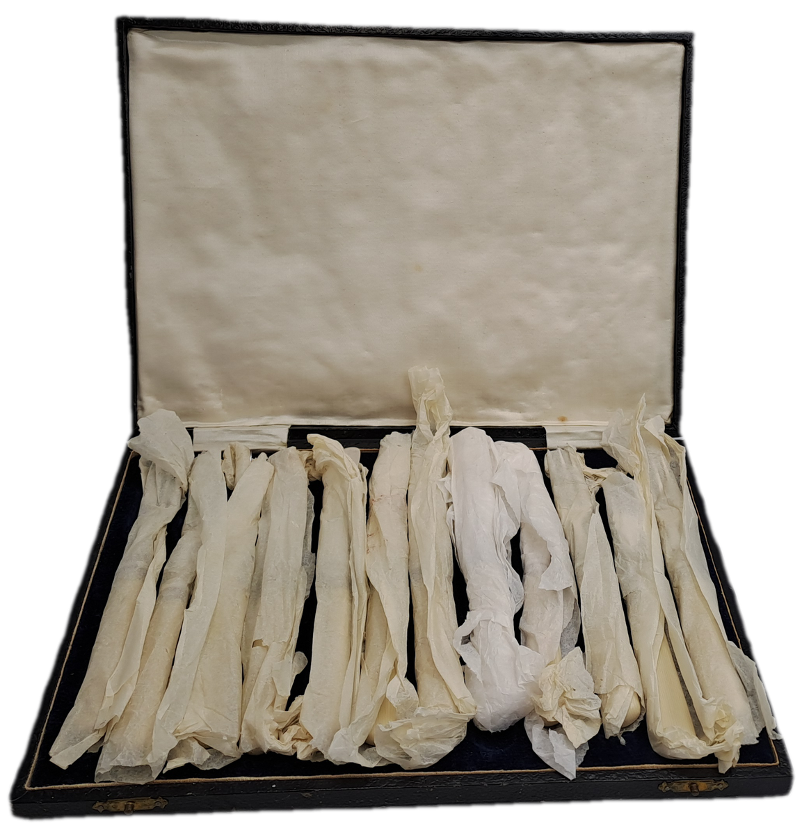 Antique / Vintage 12pc Knife And Fork Cutlery Set EPNS Silver Plated-Boxed -England