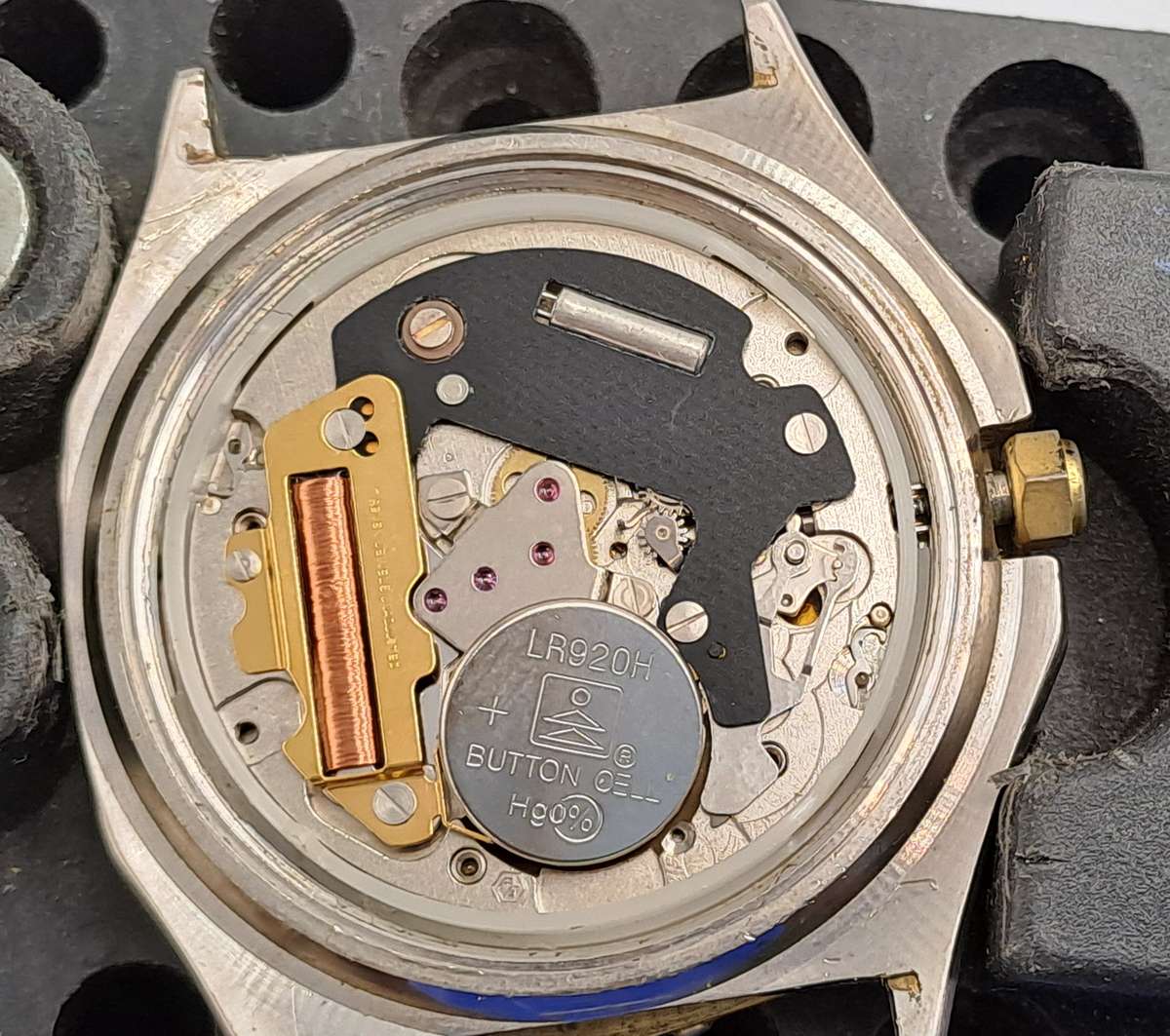 Vintage Mens Geneve Classic Moon Phase Quartz watch-Working