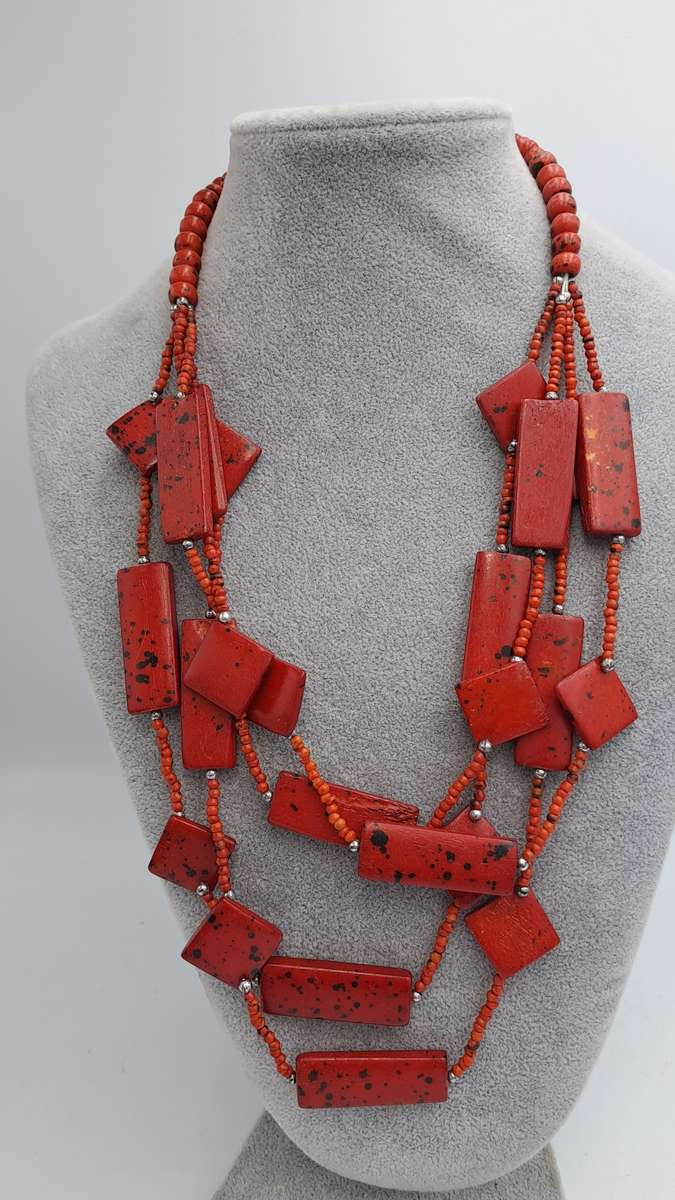 Vintage Necklace with large Red Coral beads 55cm