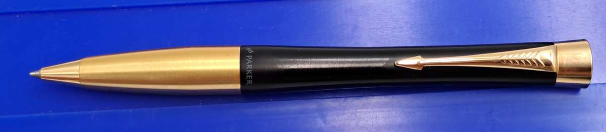 Parker Urban Twist Ballpoint Pen Muted Black and Gold trim in Metal parker Case