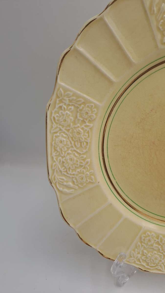 Vintage 1930's Myott Son & Co Ltd Cream Plate 22,3cm - Pattern 1338 -England (3 Available)